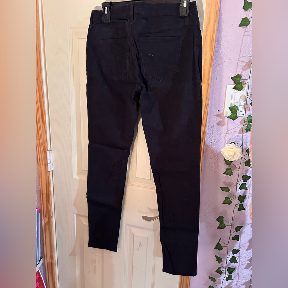Hollister low rise super skinny - classic stretch size 7 R